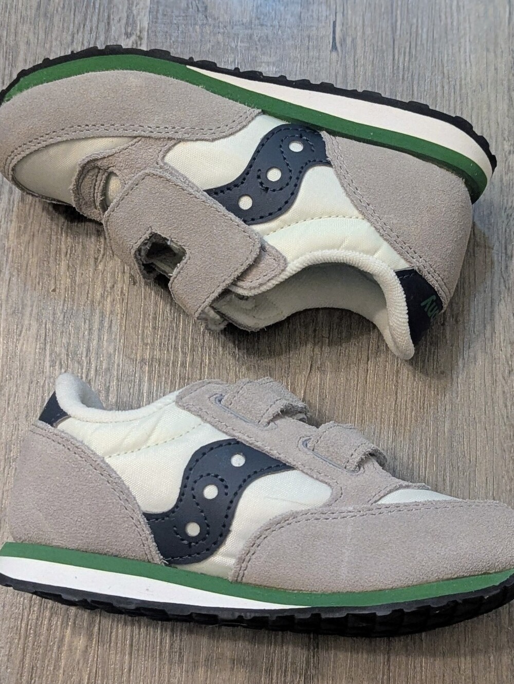 Saucony Jazz Hook & Loop Kids Sneakers NWOT Size 10.5M
